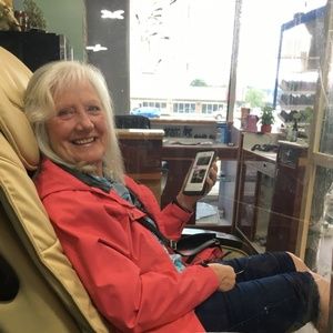 Meet your Posher, Ginette